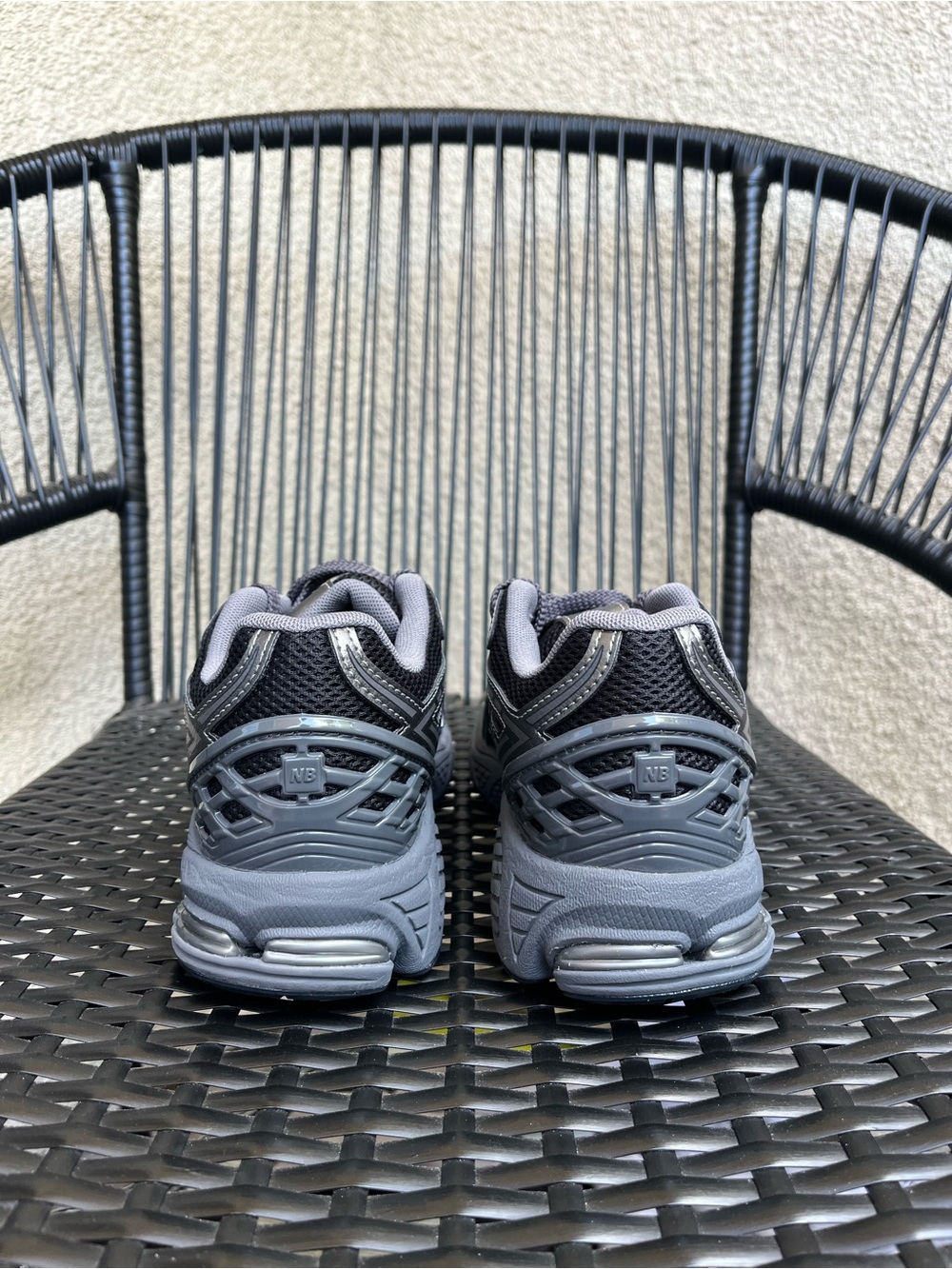 New Balance 1906r Athletic Comfort Size 7.5 Womens - Picture 7 of 8